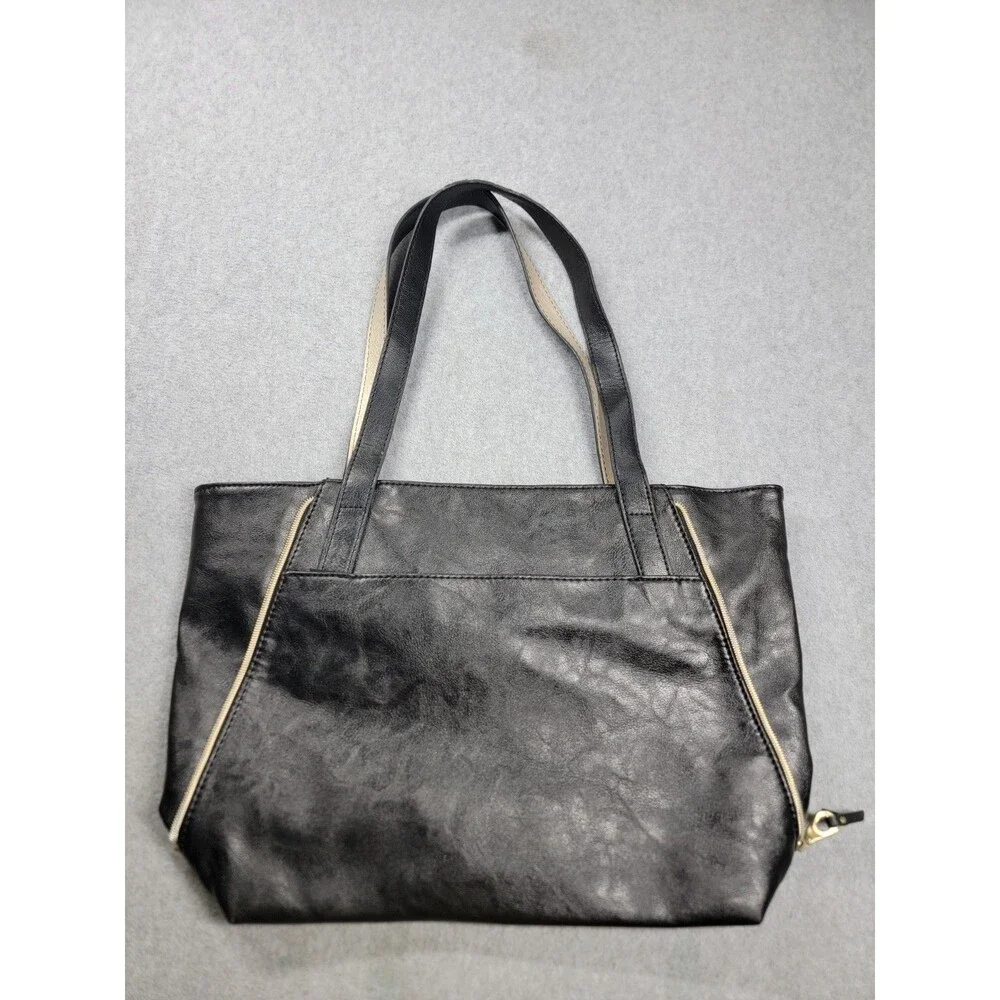 Relic Alexa Leather Black White Stripe Magnetic Double Handles Zip Inner Pockets